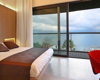 Eolian Milazzo Hotel - מילאצו - חדר שינה