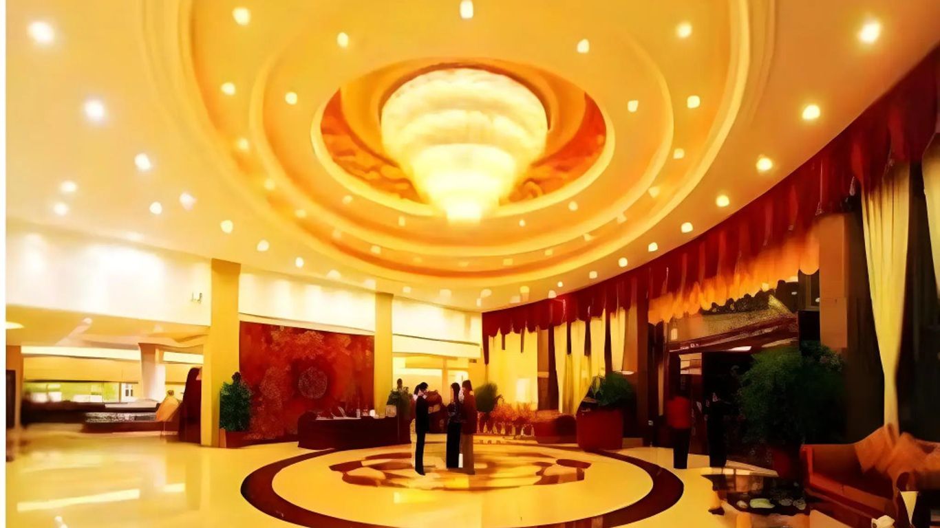 Yijian Holiday Hotel