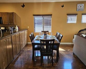 Downtown Summerlin house - Las Vegas - Spisesal