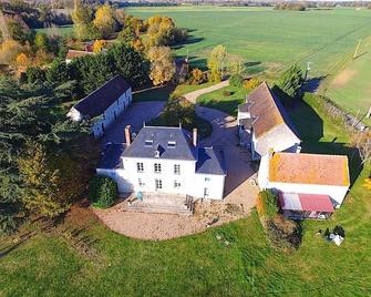 La Grange de La Retardière, spa and spaciousness - Sepmes - Edificio