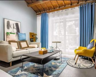 Meinite Boutique Inn - Hangzhou - Wohnzimmer