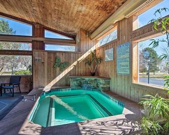 Southern Maine Retreat Less Than 2 Mi to Wells Beach! - Wells - Pool