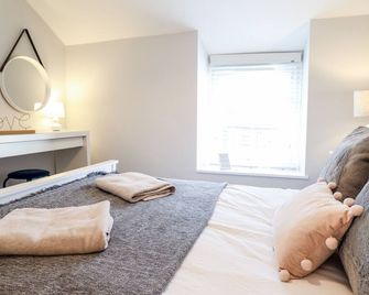 Driftwood Terrace - Porthmadog - Bedroom