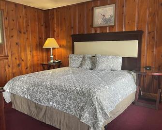 Ridgeway Inn - Martinsville - Bedroom