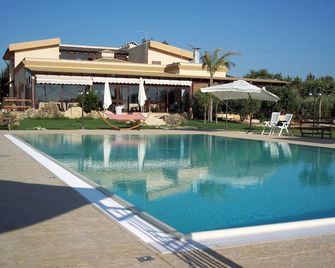 Agriturismo Le Arcate - Marsala - Pool