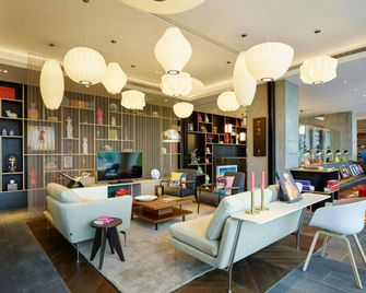 citizenM Taipei North Gate - Taipéi - Lounge