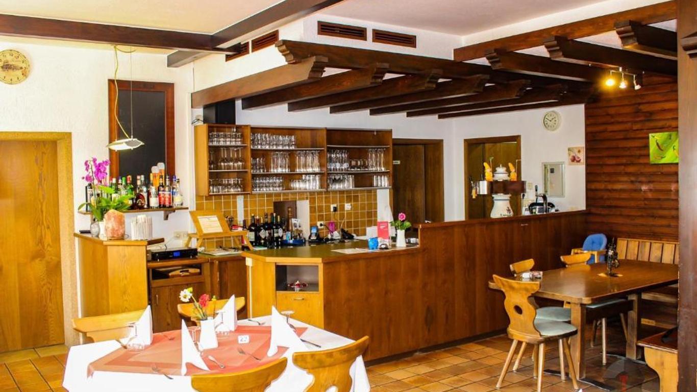 Beny Hotel Restaurant