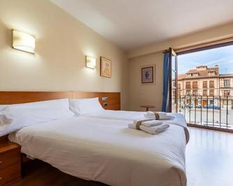 Alda Plaza Mayor Toro - Toro