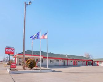 Liberal Ks|2 Full Bed - Liberal - Budova