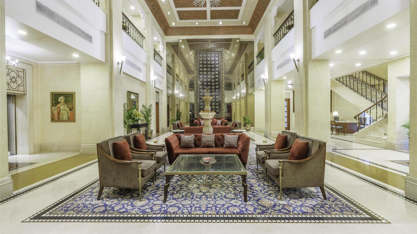 Radisson Hotel Varanasi