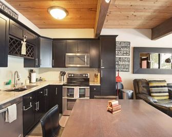 Alpine Manor Retreat Mountain Relaxation - Olympic Valley - Cuisine
