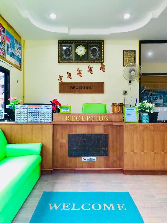 Lanta L.D. Beach Bungalow