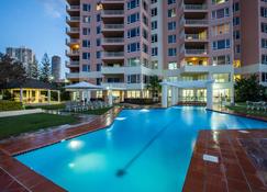 Belle Maison Apartments - Broadbeach - Pool