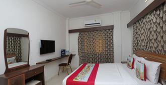 OYO Flagship 10671 Hotel Sai Prem - Nashik - Habitación