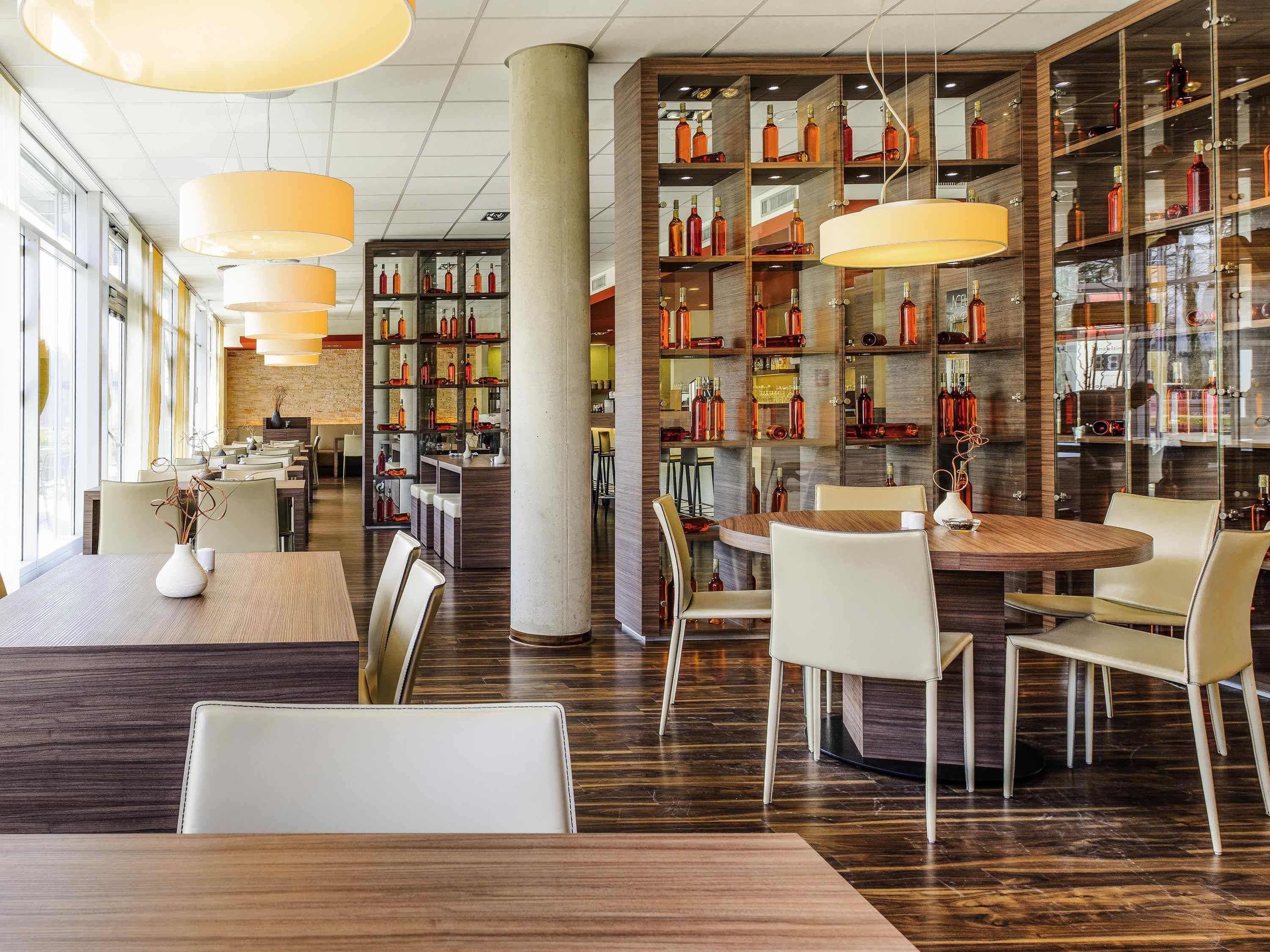 ibis Friedrichshafen Airport Messe - פרידריכסהאפן - מסעדה