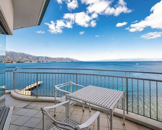 Awashima Hotel - Numazu - Balcón