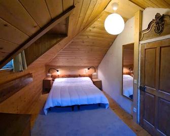 App. Lino nel cuore di Ortisei - casa dell'800 - Ortisei - Chambre