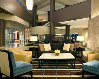 Sheraton Arlington Hotel - Arlington - Sala de estar