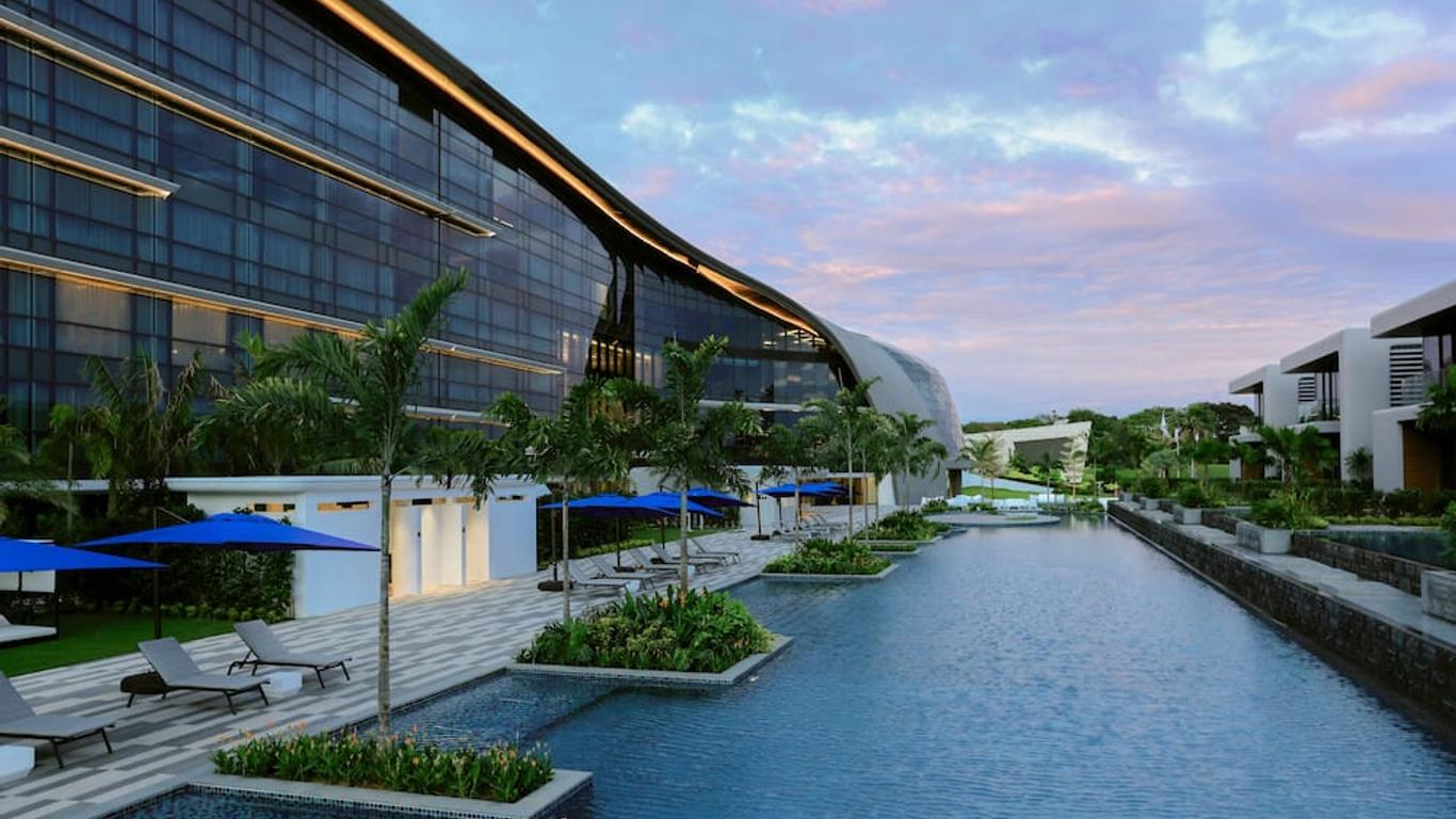 Dusit Thani Laguna Singapore