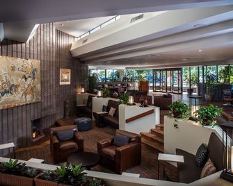 DoubleTree by Hilton Phoenix Tempe - Tempe - Lobby