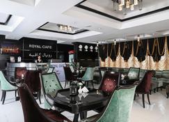 Royal Grand Suite Hotel - Sharjah - Restaurant