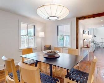 3bd Samsonville Usa: Kerhonkson Modern Farmhouse - Kerhonkson - Comedor