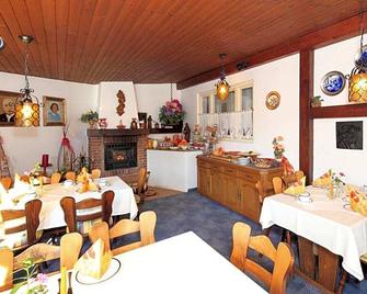 Cafe Maria - Pension - B&B - Rieden am Forggensee - Restaurant