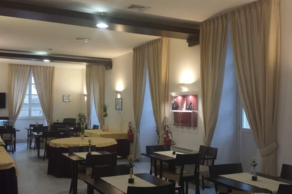 Hotel Due Colonne - קליארי - מסעדה