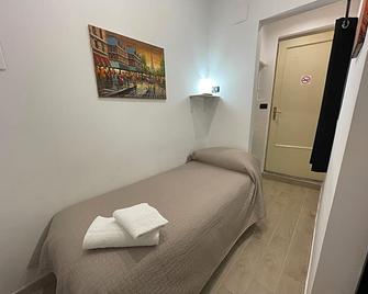 Hotel Serena - Arenzano - Camera da letto