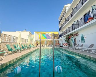 The Purple Hotel - Adults Only - Sant Antoni de Portmany - Uima-allas