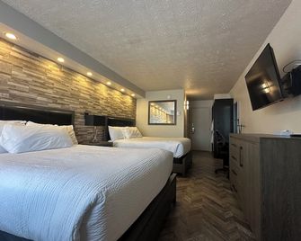 Travelodge by Wyndham Drummondville - Drummondville - Bedroom