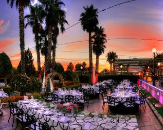 Beatriz Toledo Auditorium & Spa - Toledo - Ravintola