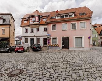 Am Weissen Turm - Kulmbach - Gebäude