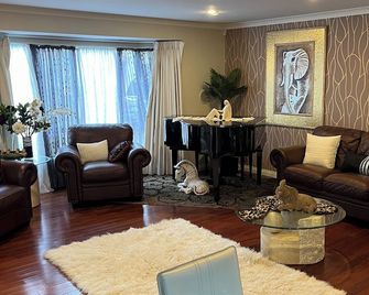 Howick Luxury Large Home - Howick - Sala de estar