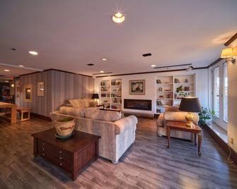 The Bedford Regency Hotel - ויקטוריה - סלון