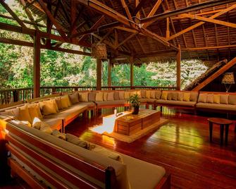Refugio Amazonas Lodge - Puerto Maldonado - Lounge