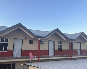 Hotel Puesta del Sol - Creel - Gebouw