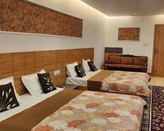 Golden Oak- 5 min walk from golden temple - Amritsar