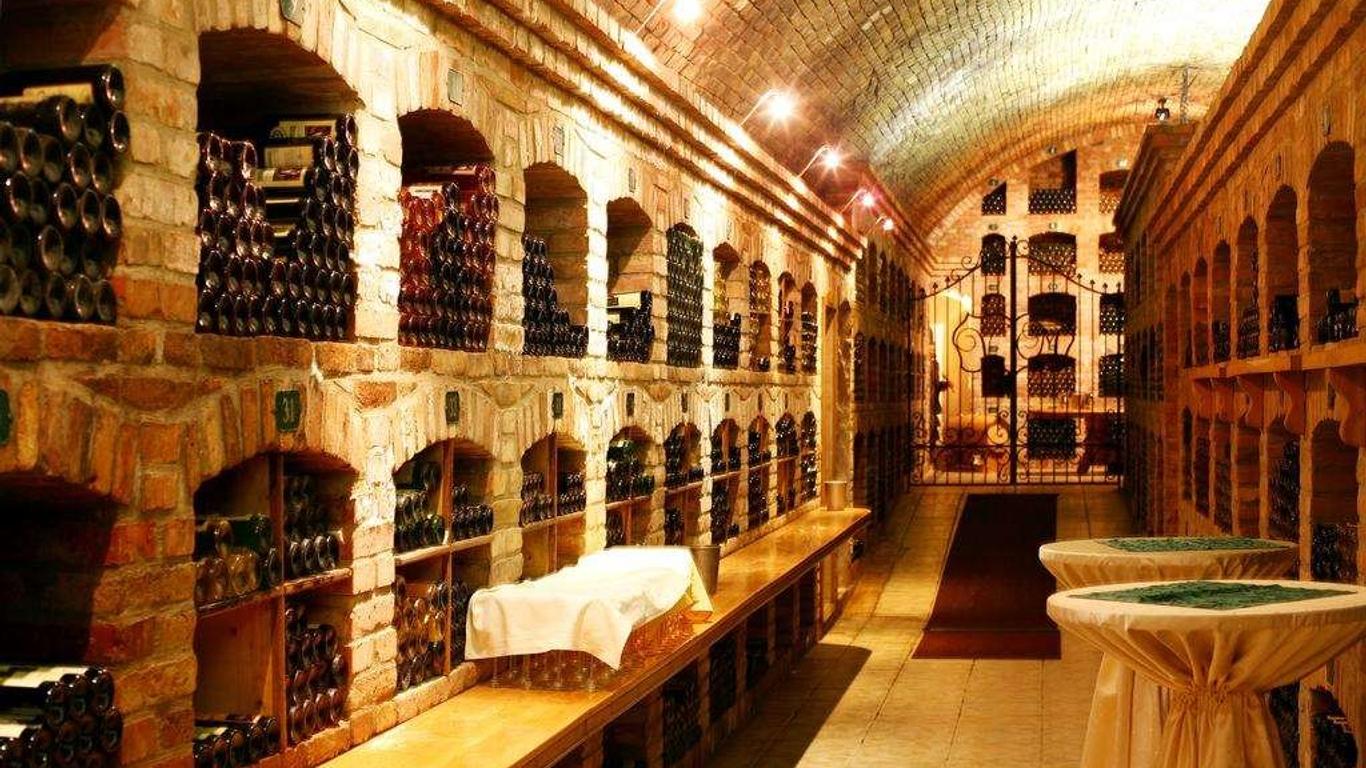 جارني هوتل ماتيساك