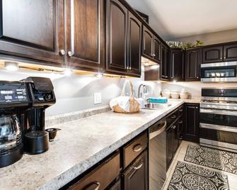 Updated Robinson Vacation Rental with Fireplace! - Robinson - Cocina