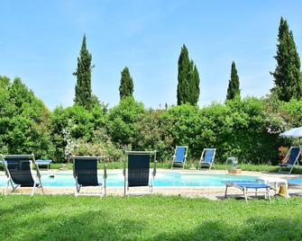 Agriturismo Tenuta Le Colonie - Vinci - Piscina