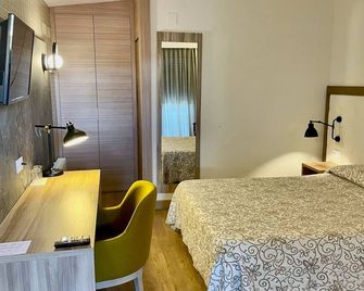 Hotel Playa Canet - Canet d'En Berenguer - Спальня