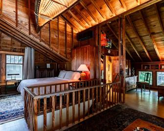 The Doctor's Cottage - Vacation Back In-Time - Fremont - Schlafzimmer