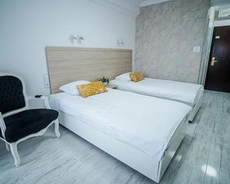 Glamour - Restaurant & Spa - Przeźmierowo