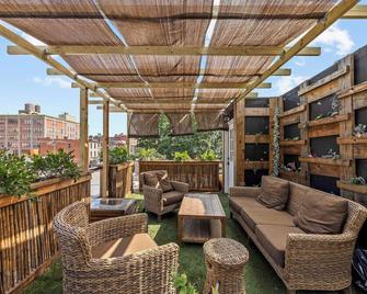 Crown Terrace II by Rove | Duplex w/Outdoor Spaces - Brooklyn - Balcony