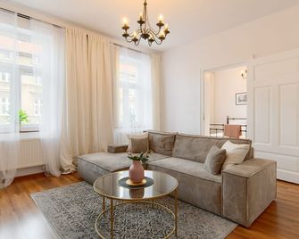 Apartament Nowe Miasto - przy Deptaku Chrobrego - Ґожув-Велькопольський - Вітальня