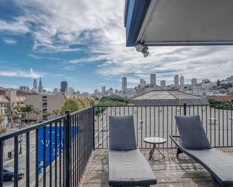 Wharf Inn - San Francisco - Balcony