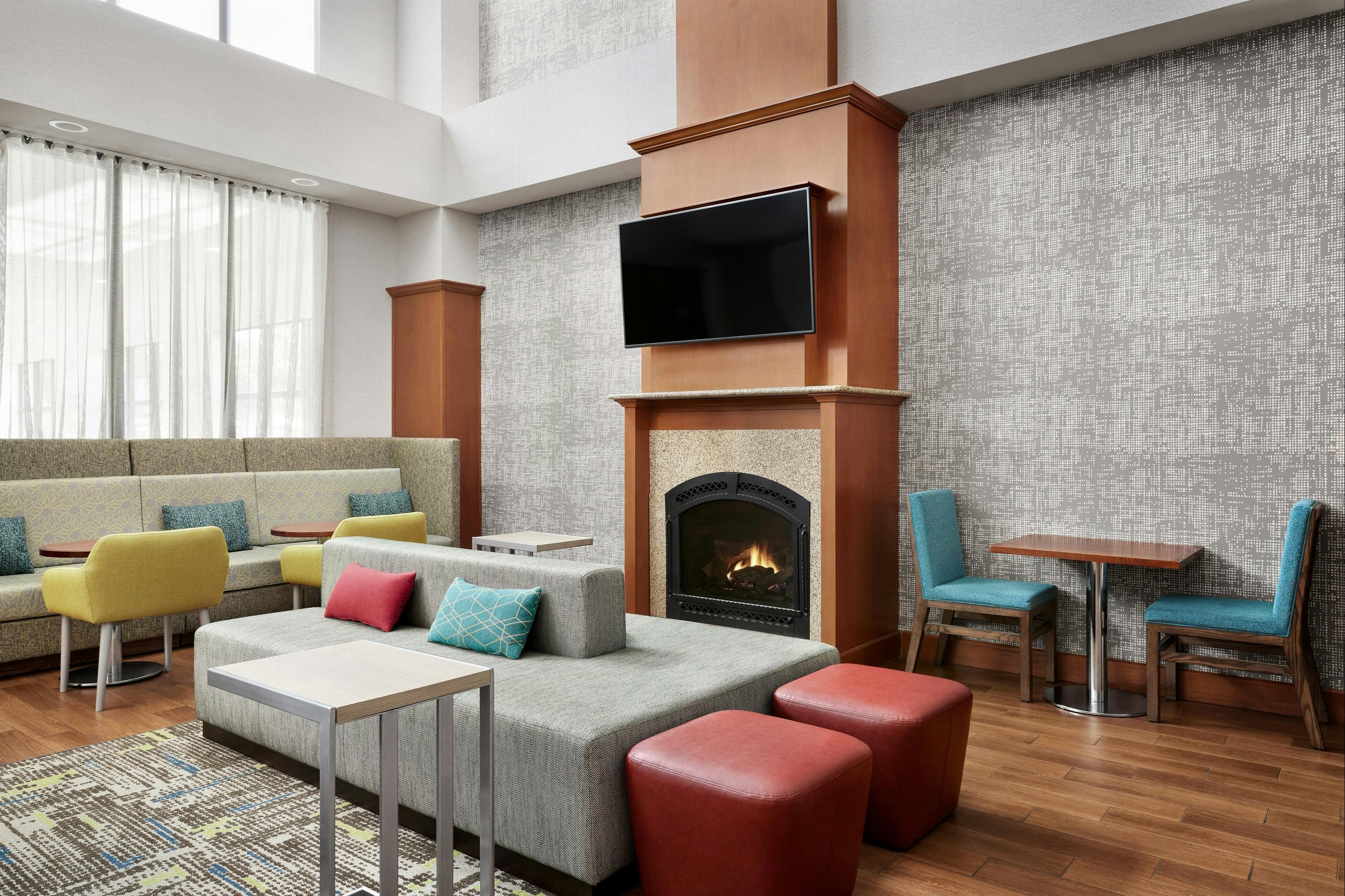 Hampton Inn & Suites New Haven - South - West Haven - West Haven - Lounge