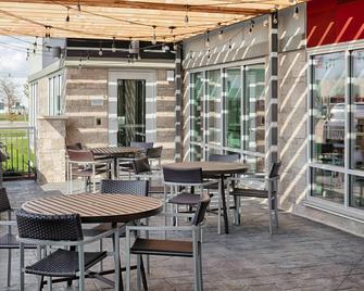 TownePlace Suites by Marriott Columbus Hilliard - Hilliard - Innenhof