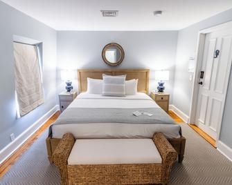 Town & Tide Inn - ניופורט - חדר שינה